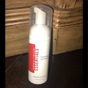NWT Rodan + Fields Foaming Sunless Tanning 4.2oz